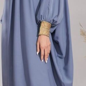 SHEIN Najma Contrast Trim Batwing Sleeve Kaftan Dress